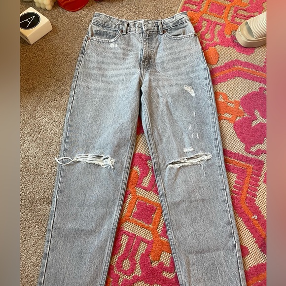 NEVER WORN Zara Jeans - Picture 1 of 4